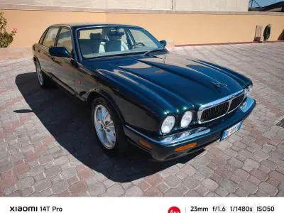 Usata Jaguar XJ Executive 284 CV (208 kW) 1999 Verde Berlina
