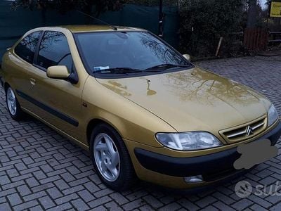 Usata Citroën Xsara 163 CV (119 kW) 1998 Giallo Coupé