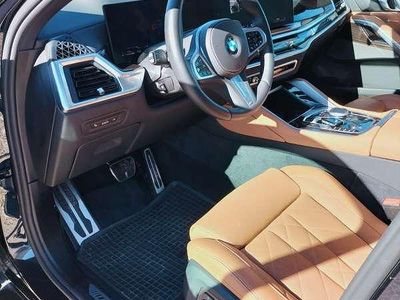 Begagnad BMW X6 Comfort Edition 286 HK (210 kW) 2023 Svart SUV