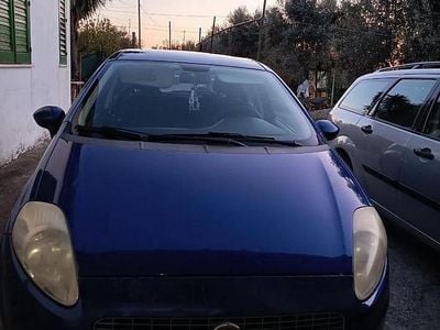 Usata Fiat Grande Punto 90 CV (66 kW) 2009 Blu Utilitaria