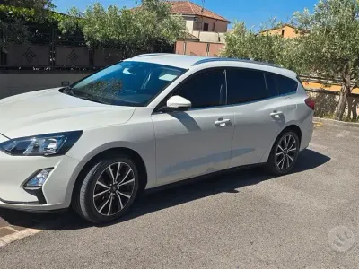 Usata Ford Focus 120 CV (88 kW) 2021 Bianco Station wagon