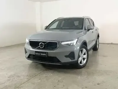 Usata Volvo XC40 Core 163 CV (119 kW) 2023 Grigio SUV