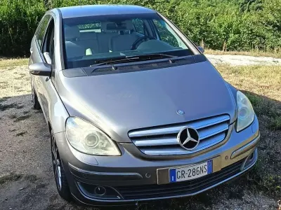 Usata Mercedes B200