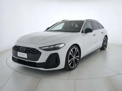 Nuova Audi A5 S-Line 204 CV (150 kW) 2026 Bianco ghiaccio metallizzato Station wagon