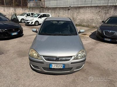 Usata Opel Corsa Club 60 CV (44 kW) 2004 Grigio Utilitaria