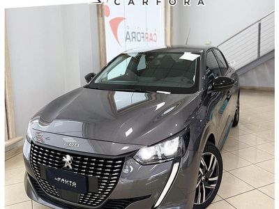 Usata Peugeot 208 Allure 101 CV (74 kW) 2025 Grigio Utilitaria