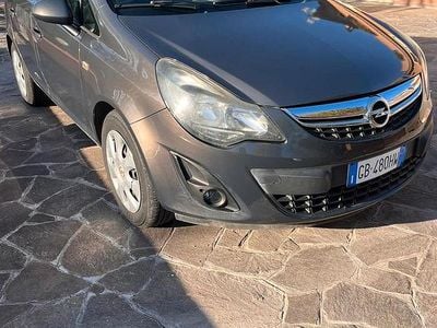 Usata Opel Corsa 95 CV (69 kW) 2014 Grigio Utilitaria