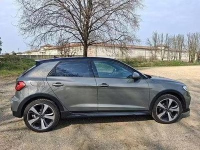 Usata Audi A1 Design 150 CV (110 kW) 2023 Verde SUV