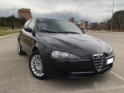 usata Alfa Romeo 147 1.6i 16V Twin Spark