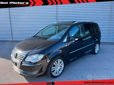 Usata VW Touran Highline 140 CV (102 kW) 2008 Nero Monovolume