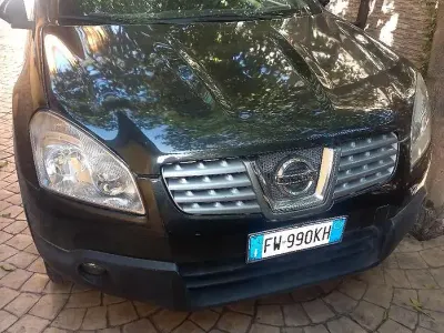 Usata Nissan Qashqai 115 CV (84 kW) 2009 Nero SUV