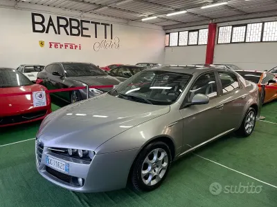 Usata Alfa Romeo 159 150 CV (110 kW) 2008 Marrone Berlina