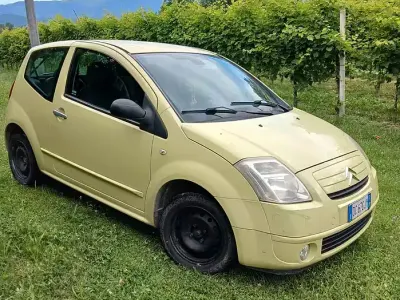 Usata Citroën C2 60 CV (44 kW) 2006 Giallo Utilitaria