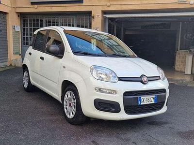 Usata Fiat Panda S 69 CV (50 kW) 2022 Bianco gelato pastello Utilitaria