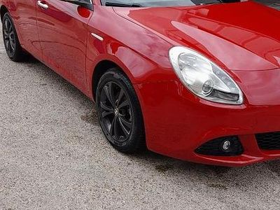 Usata Alfa Romeo Giulietta 105 CV (77 kW) 2012 Rosso Utilitaria