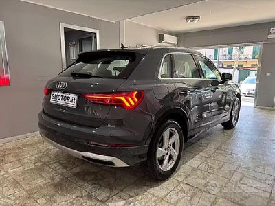 Usata Audi Q3 Advanced 150 CV (110 kW) 2020 Grigio SUV