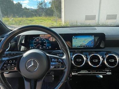 Occasion Mercedes A180 136 ch (100 kW) 2019 Gris Berline