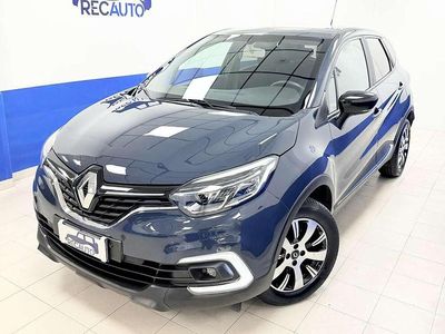 Usata Renault Captur Life 90 CV (66 kW) 2019 Blu/azzurro SUV