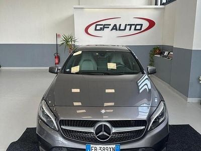 Usata Mercedes A180 Premium 110 CV (80 kW) 2015 Grigio Berlina