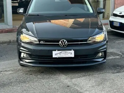 Używany VW Polo Sport 150 KM (110 kW) 2021 Szary Hatchback
