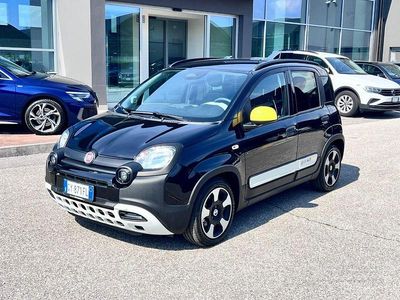 Nuova Fiat Panda Cross 70 CV (51 kW) 2025 Nero Utilitaria