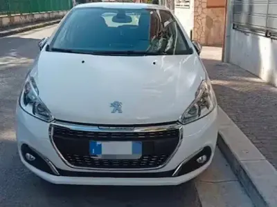 Usata Peugeot 208