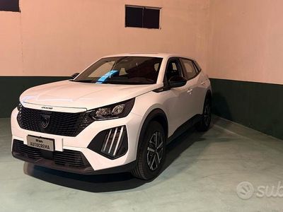 Nuova Peugeot 2008 Style 100 CV (73 kW) 2025 Bianco SUV