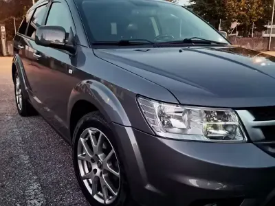 Occasion Fiat Freemont Lounge 170 ch (125 kW) 2012 Gris SUV
