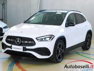 Usata Mercedes GLA200 Premium 150 CV (110 kW) 2023 Bianco SUV