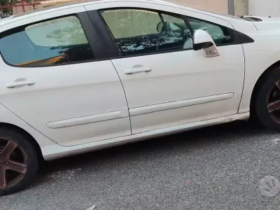 Usata Peugeot 308 109 CV (80 kW) 2009 Bianco Berlina