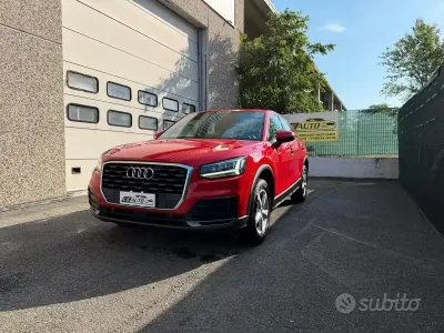 Usata Audi Q2 Business 116 CV (85 kW) 2020 Rosso SUV