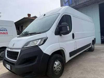 Usata Peugeot Boxer 140 CV (102 kW) 2022 Bianco Furgone