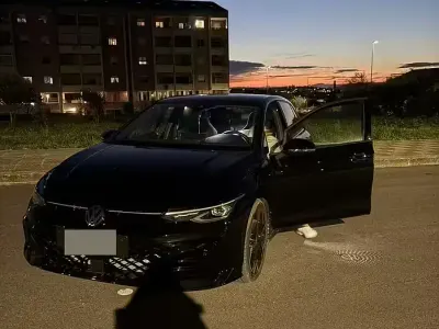 Usata VW Golf VIII R-line Plus 150 CV (110 kW) 2024 Nero Berlina