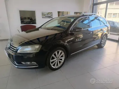 Usata VW Passat Highline 140 CV (102 kW) 2012 Nero Station wagon