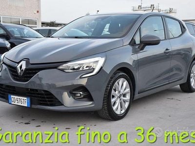 Usata Renault Clio V Business 75 CV (55 kW) 2020 Grigio Berlina