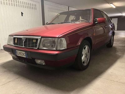 Usata Lancia Thema 215 CV (158 kW) 1988 Rosso Berlina