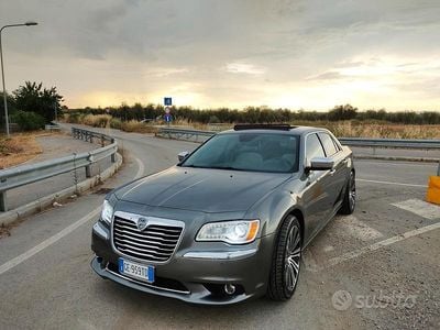 Usata Lancia Thema 171 CV (125 kW) 2012 Grigio Berlina