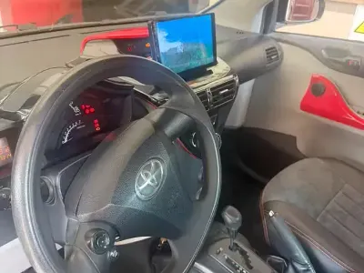 Usata Toyota iQ 68 CV (50 kW) 2013 Bianco Utilitaria