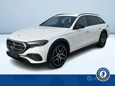 Nuevo Mercedes E220 197 CV (144 kW) 2026 Blanco Familiar