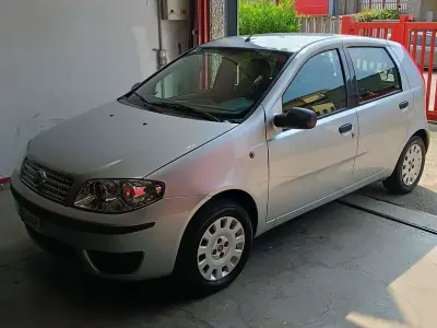 Usata Fiat Punto Classica 60 CV (44 kW) 2010 Utilitaria