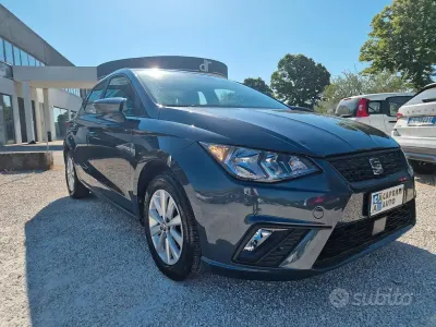 Usata Seat Ibiza Business 90 CV (66 kW) 2021 Grigio Utilitaria