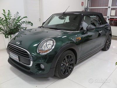 Usata Mini One Cabriolet 102 CV (75 kW) 2017 Verde Cabrio