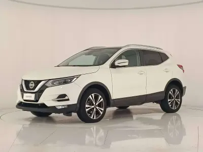 Usata Nissan Qashqai N-Connecta 116 CV (85 kW) 2019 Bianco SUV
