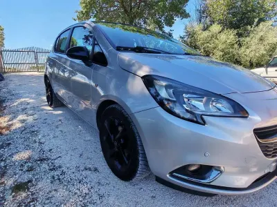 Usata Opel Corsa Cosmo 95 CV (69 kW) 2016 Grigio Utilitaria
