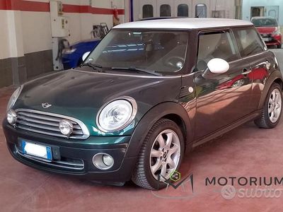 Usata Mini Cooper Chili 120 CV (88 kW) 2007 Verde Utilitaria