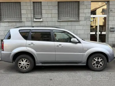 Usata SsangYong Rexton 165 CV (121 kW) 2007 SUV
