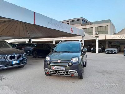 Usata Fiat Panda Cross Cross 95 CV (69 kW) 2018 Verde Utilitaria