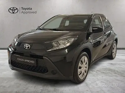 Usata Toyota Aygo X Active 72 CV (52 kW) 2022 Nero SUV