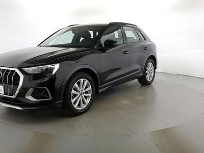Begagnad Audi Q3 Advanced 150 HK (110 kW) 2021 Svart SUV