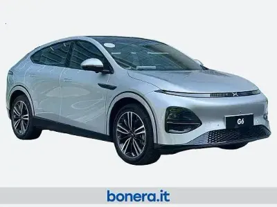 Nuova XPENG G6 189 kW (258 CV) 2026 Silver frost SUV